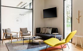 Courtyard By Marriott Paris Creteil